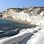 Monte Dei Pegni 住宿加早餐酒店 3*