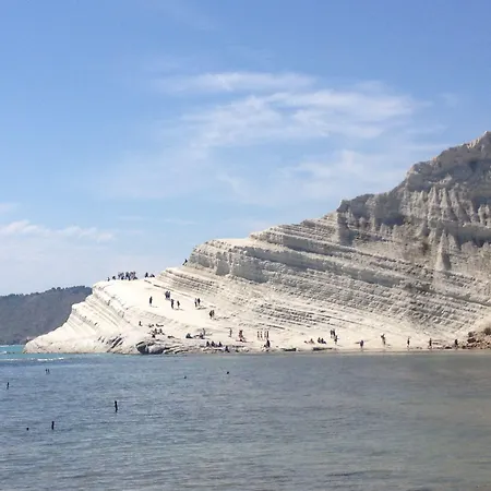 Alojamento de Acomodação e Pequeno-almoço Monte Dei Pegni 3*