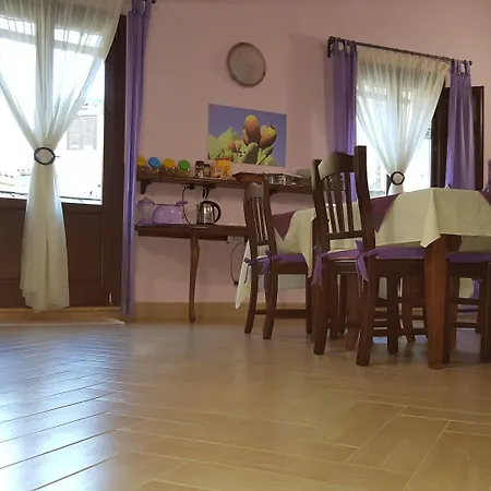 Monte Dei Pegni Bed and Breakfast