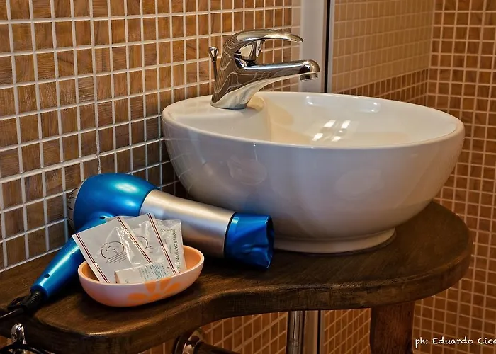 Monte Dei Pegni Bed and Breakfast 3*