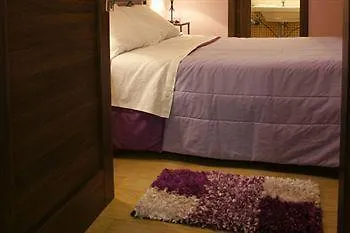 Monte Dei Pegni Bed and Breakfast 3*